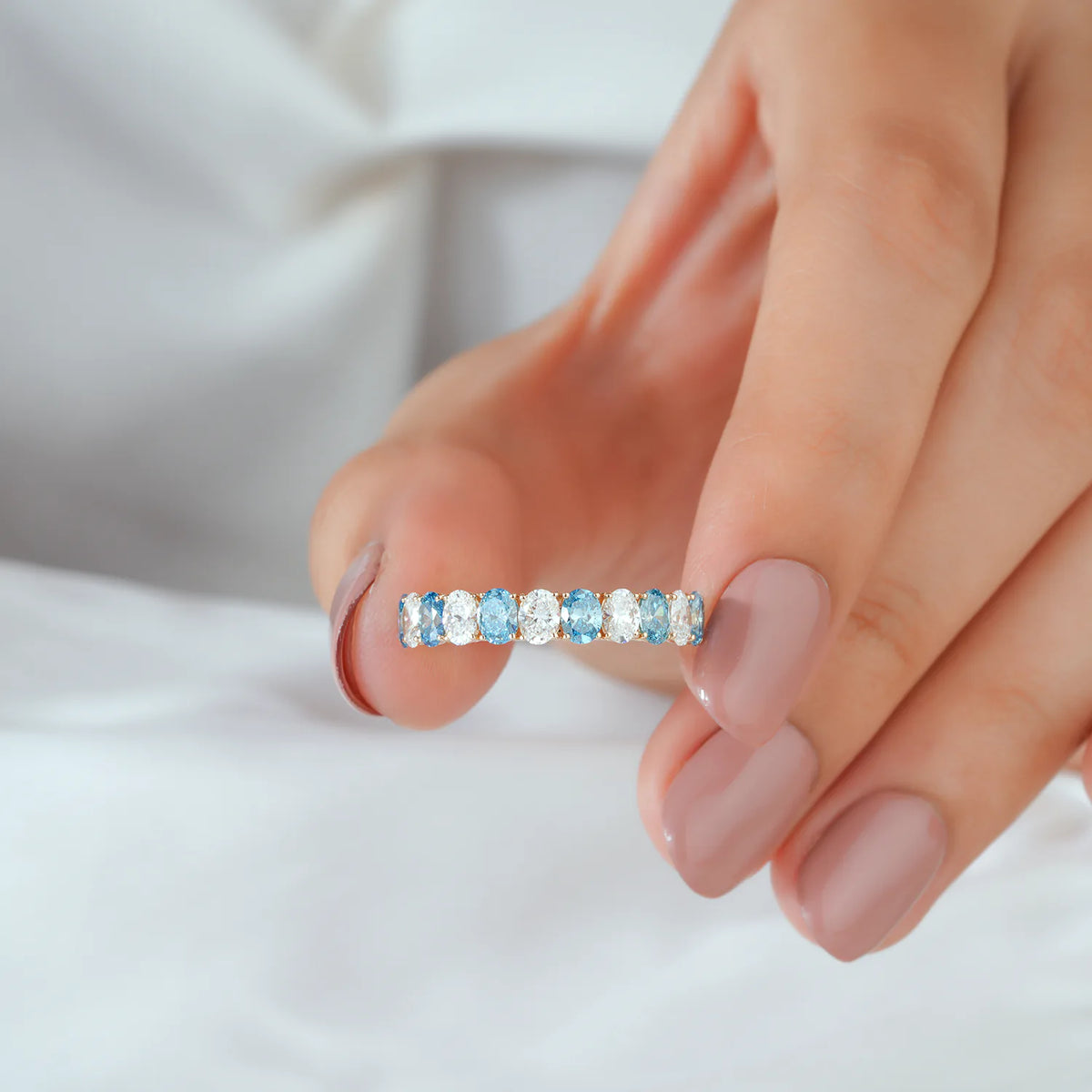 Alternating Blue and White Oval Cut Lab Grown Diamond Band