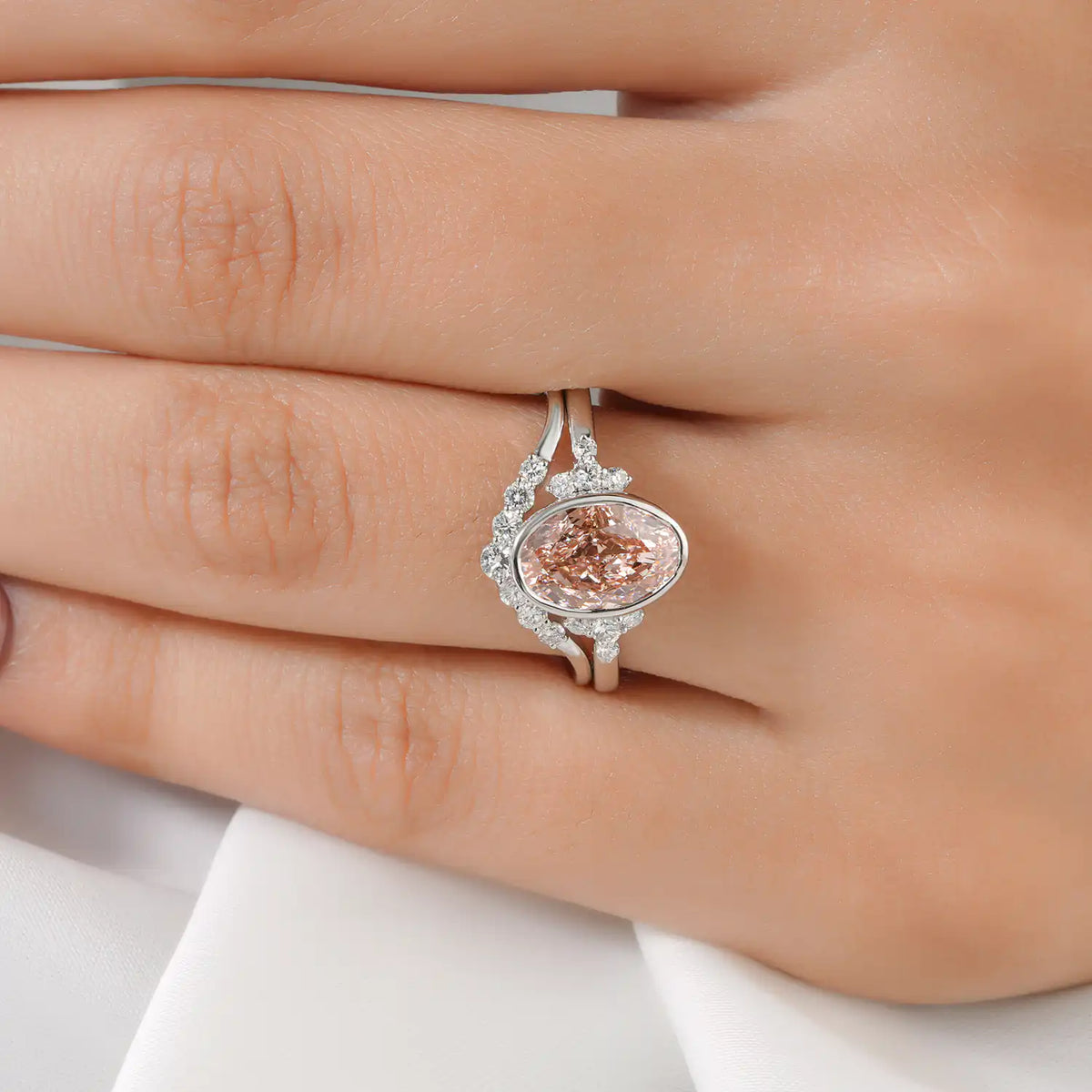 Fancy Pink Oval Diamond Ring Set with Diamond Crown Accent