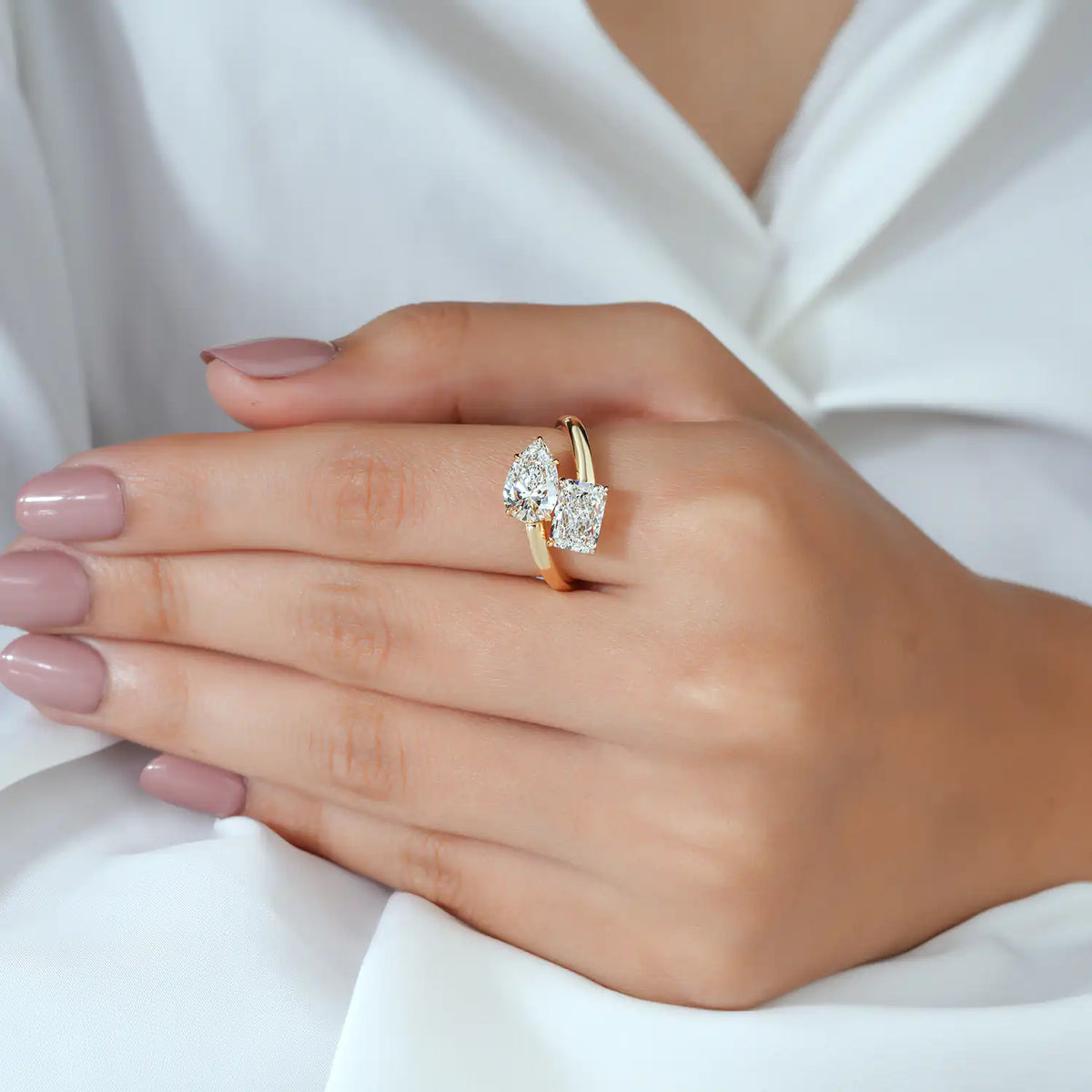 Pear and Radiant Lab Grown Diamond Toi et Moi Ring