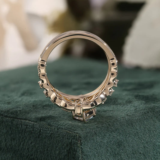 Marquise Diamond Bridal Set with Filigree and Engraved Ring