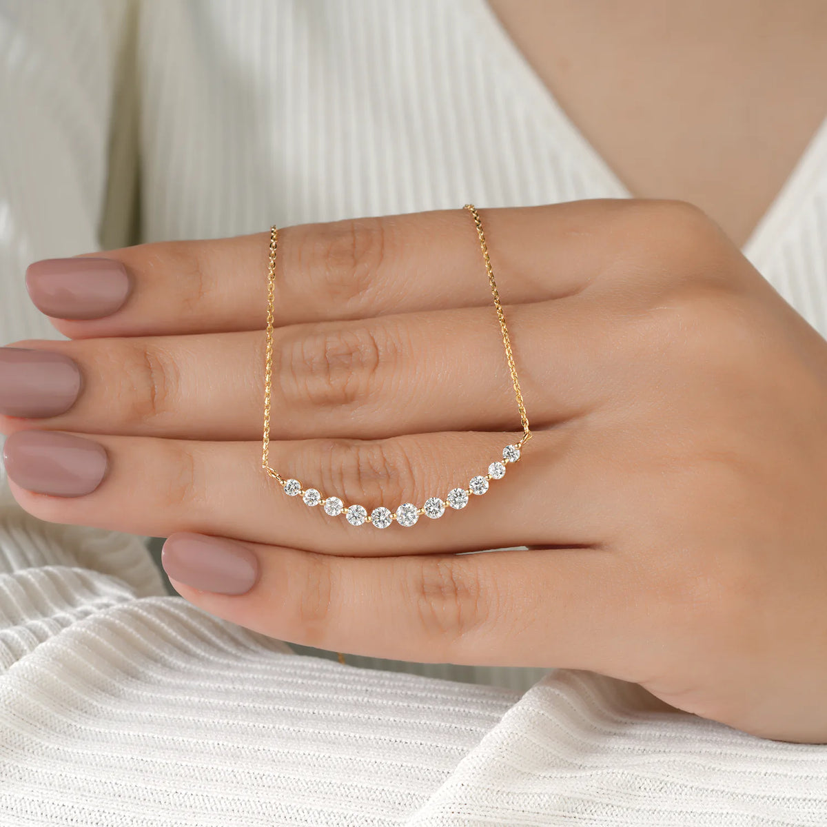 11-Stone Graduated Round Lab Grown Diamond Curved Bar Necklace