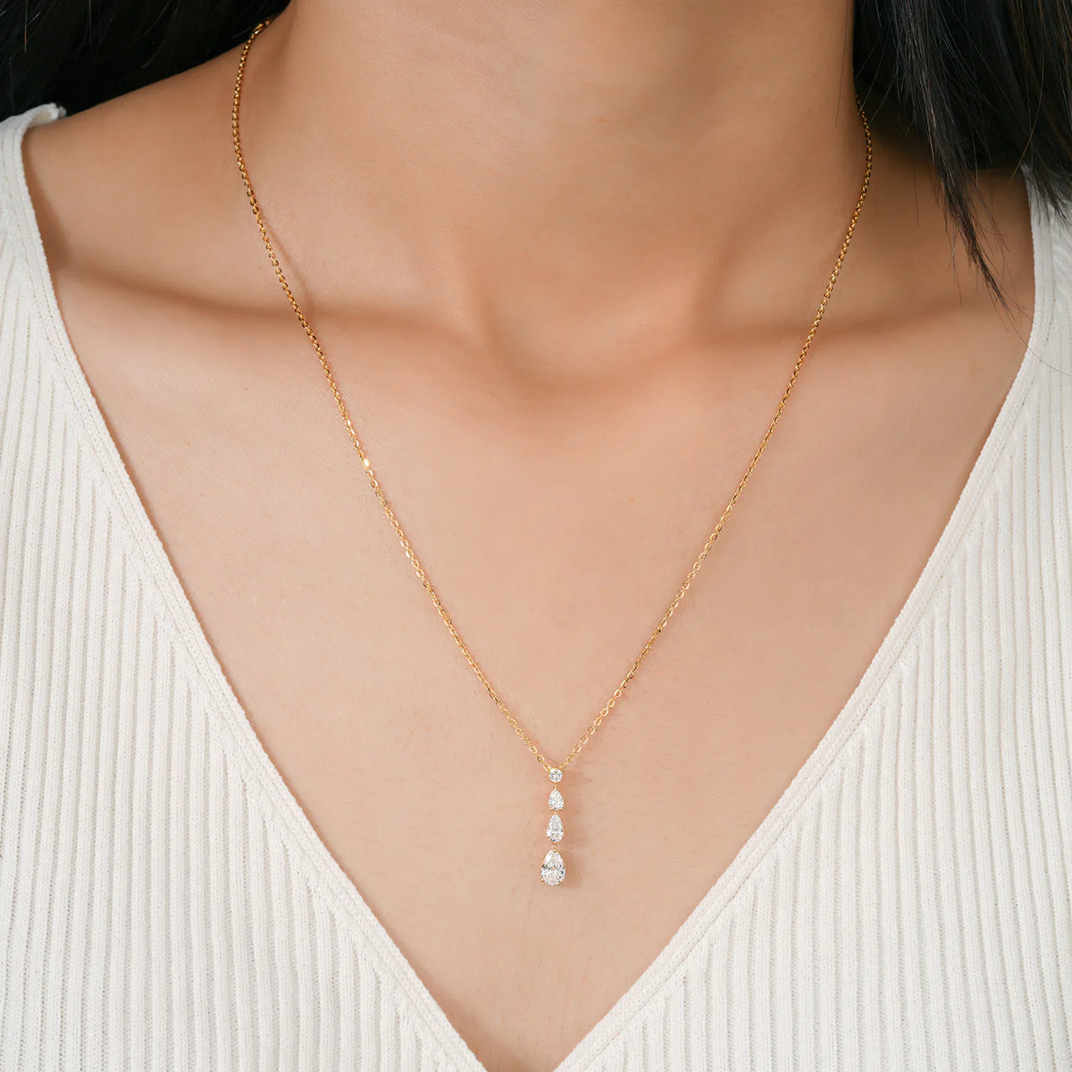 Graduated Three Stone Pear Diamond Drop Pendant