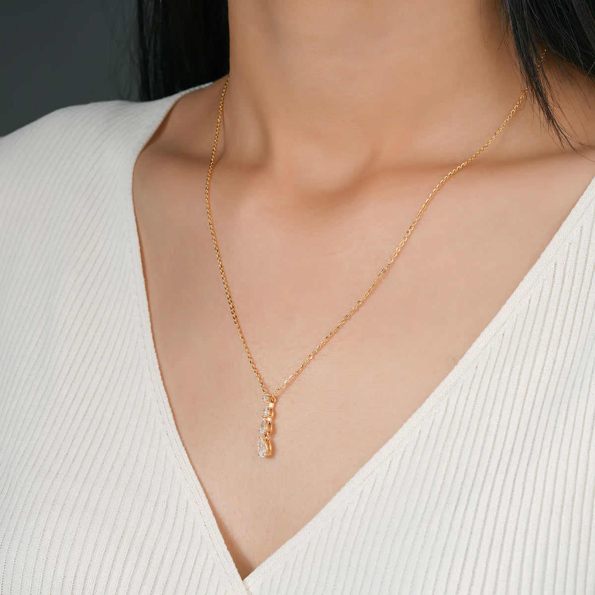 Graduated Three Stone Pear Diamond Drop Pendant