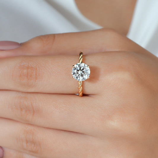 Round Lab Grown Diamond Hidden Halo, Plain Polished Diamond Ring