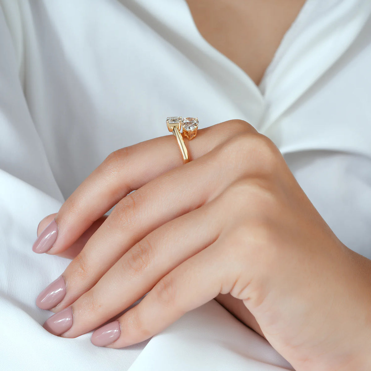 Emerald and Pear Diamond Bypass Toi et Moi Ring