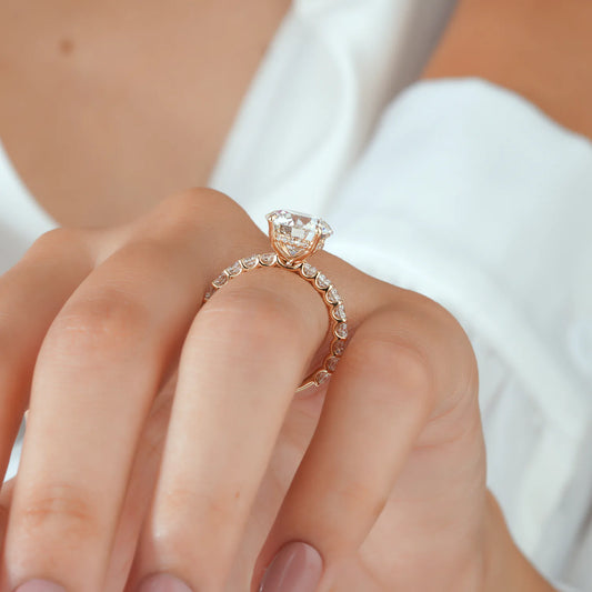 Round Lab Grown Diamond Hidden Halo, Round Diamond Shared Prong Ring