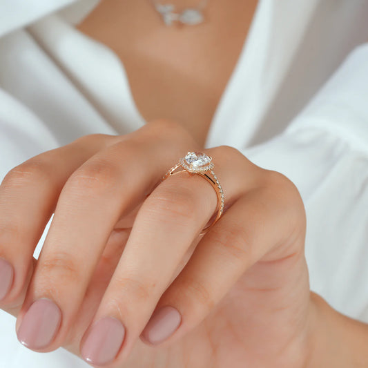 Pear Halo Diamond 3-Piece Ring Set - Statement Crown Design